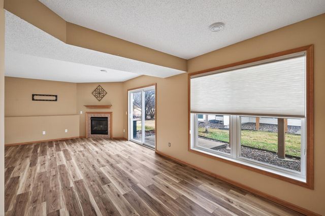 15422 Foster Drive N, Hugo, MN 55038