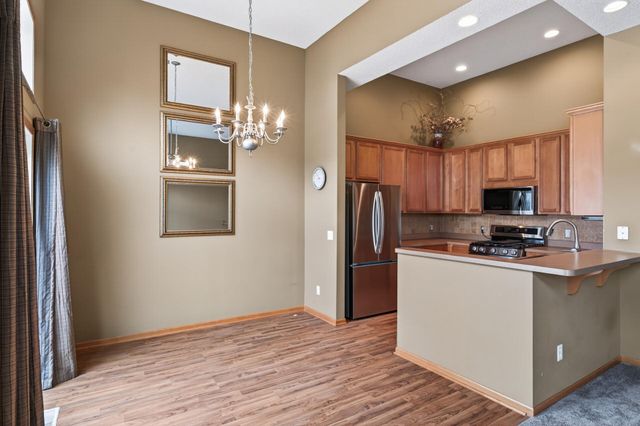 15422 Foster Drive N, Hugo, MN 55038