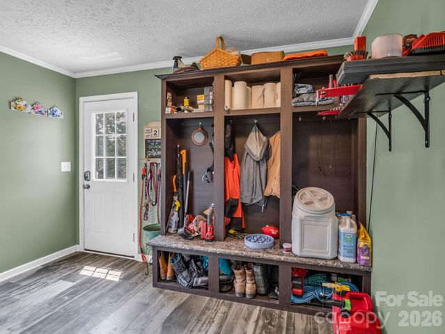 213 Big Oak Road, Hendersonville, NC 28792