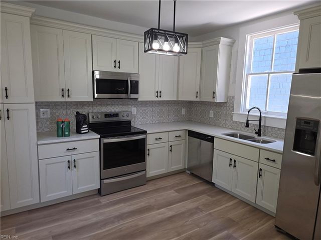 2709 Bayview BLVD, Portsmouth, VA 23703