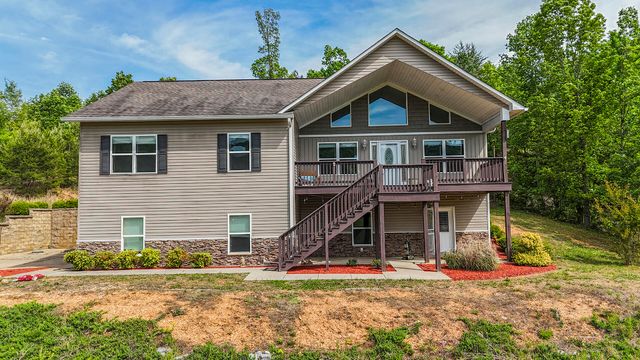 365 Meadowbrook Lane, Trenton, GA 30752