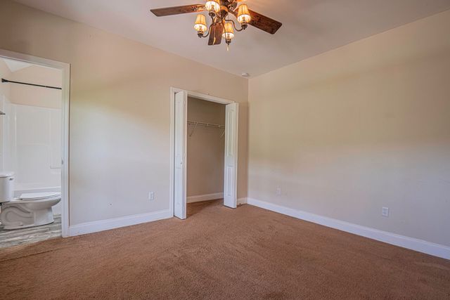 365 Meadowbrook Lane, Trenton, GA 30752