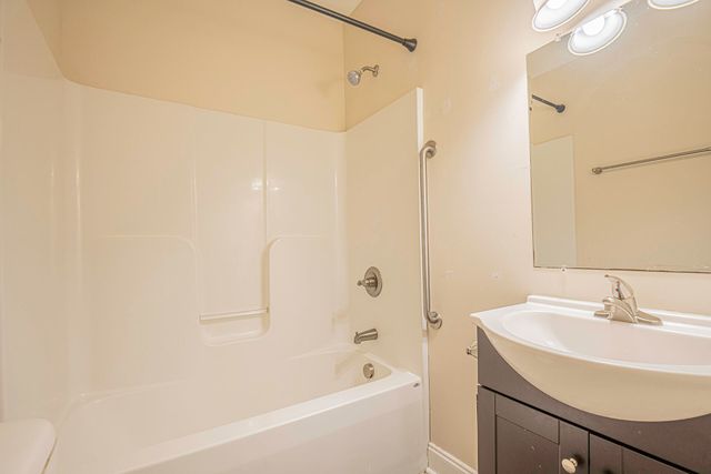 365 Meadowbrook Lane, Trenton, GA 30752