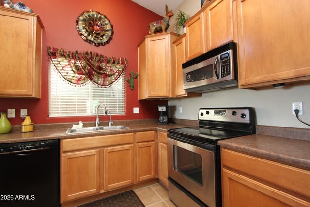 21318 N Sunset Drive, Maricopa, AZ 85139