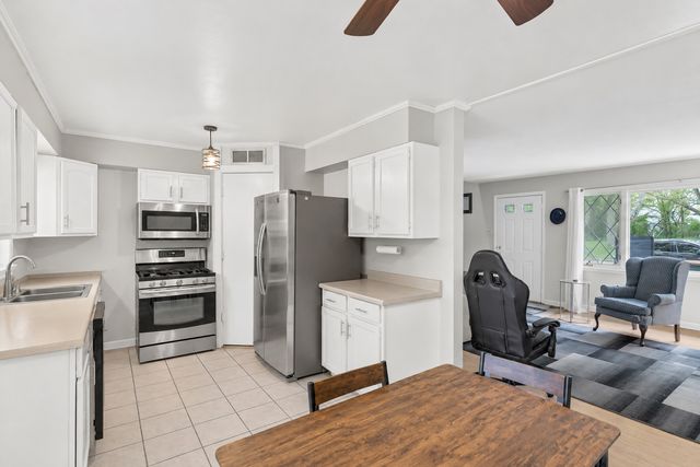 406 Winnebago Street, Park Forest, IL 60466