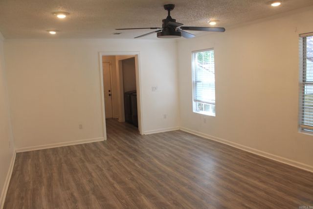 611 W Church Street, Sheridan, AR 72150