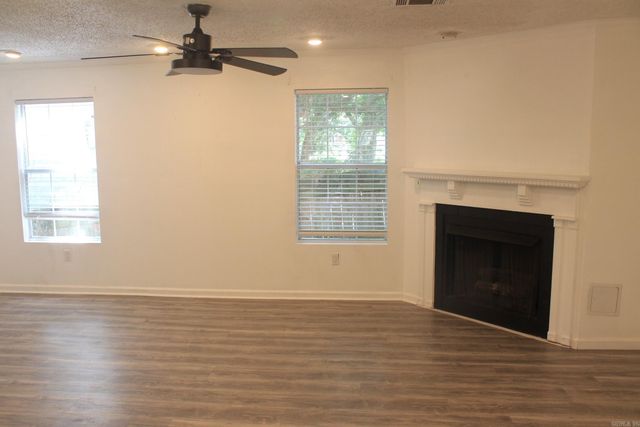 611 W Church Street, Sheridan, AR 72150