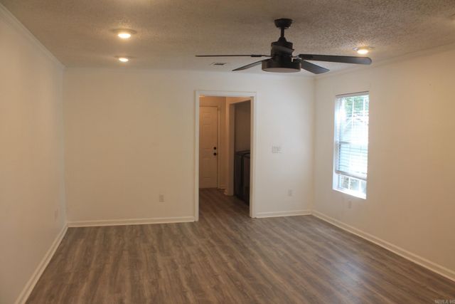 611 W Church Street, Sheridan, AR 72150