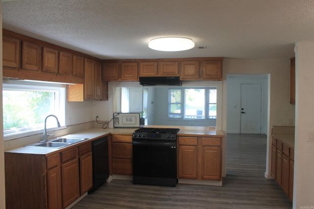 611 W Church Street, Sheridan, AR 72150