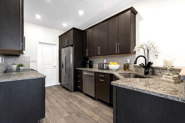 4810 Eucalyptus Dr 3, Hollywood, FL 33021