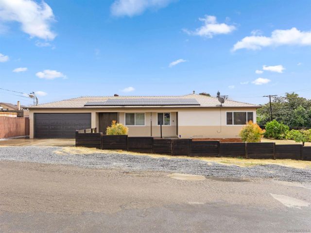 7854 Alton Dr, Lemon Grove, CA 91945