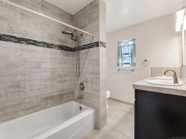 7854 Alton Dr, Lemon Grove, CA 91945