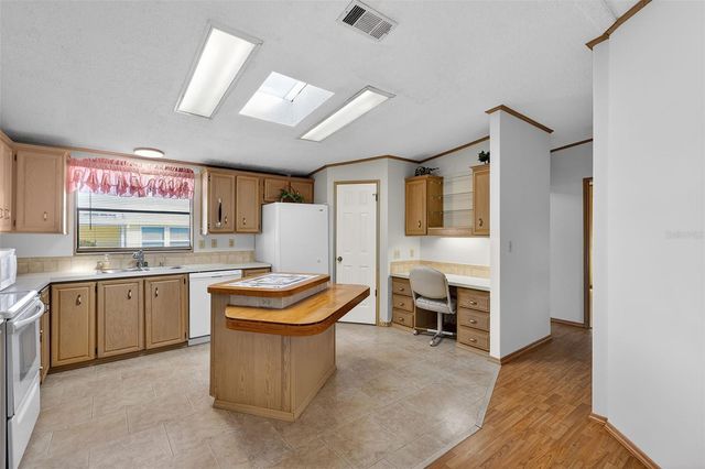 606 LA JOLLA CIRCLE, North Port, FL 34287