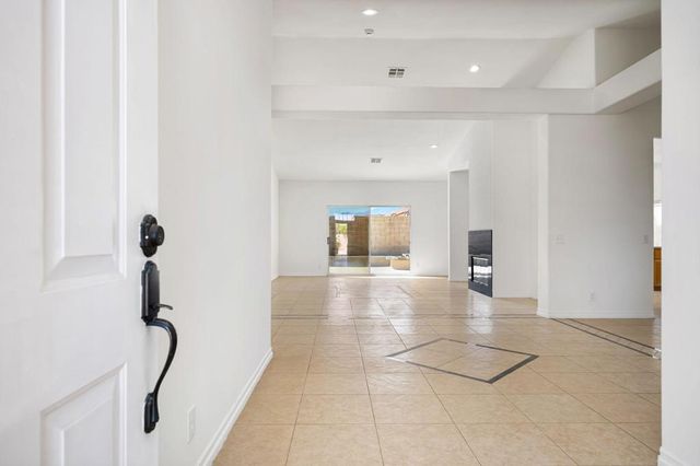 78515 Naples Drive, La Quinta, CA 92253