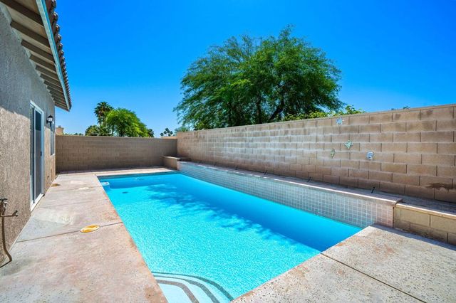 78515 Naples Drive, La Quinta, CA 92253