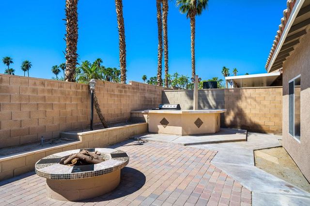 78515 Naples Drive, La Quinta, CA 92253