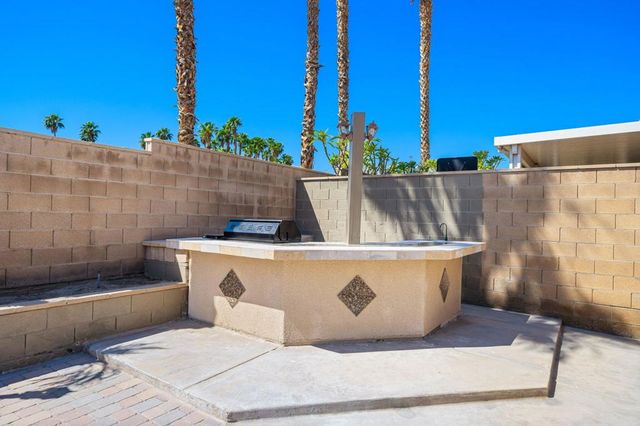 78515 Naples Drive, La Quinta, CA 92253