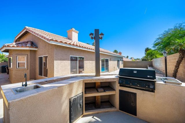 78515 Naples Drive, La Quinta, CA 92253