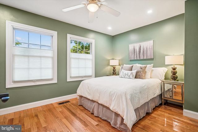 421 S COLUMBUS ST S #421, Alexandria, VA 22314