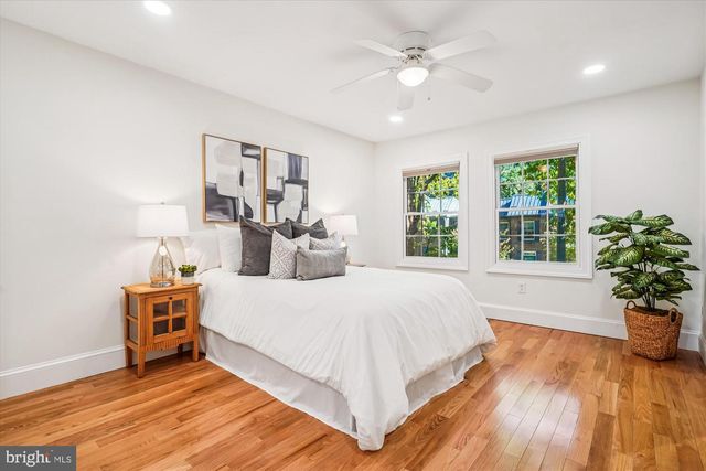 421 S COLUMBUS ST S #421, Alexandria, VA 22314