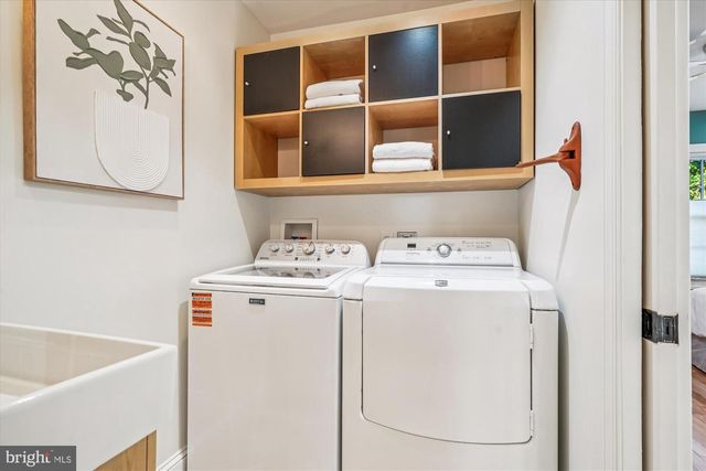 421 S COLUMBUS ST S #421, Alexandria, VA 22314