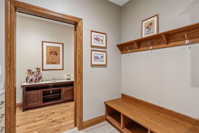 9421 NW Cherry Glen Lane, Polk City, IA 50226