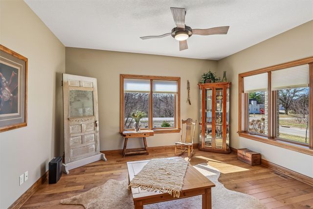 9421 NW Cherry Glen Lane, Polk City, IA 50226