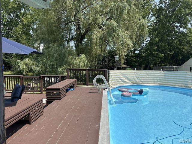 8542 Belnor Drive, Cicero, NY 13039