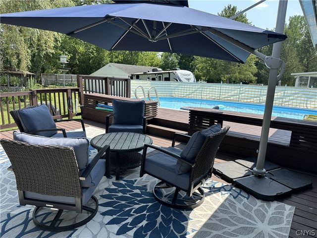 8542 Belnor Drive, Cicero, NY 13039