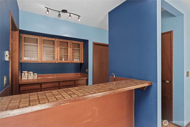 9901 76th Street SW, Lakewood, WA 98498