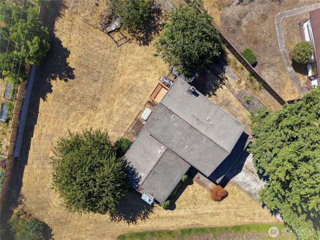 9901 76th Street SW, Lakewood, WA 98498
