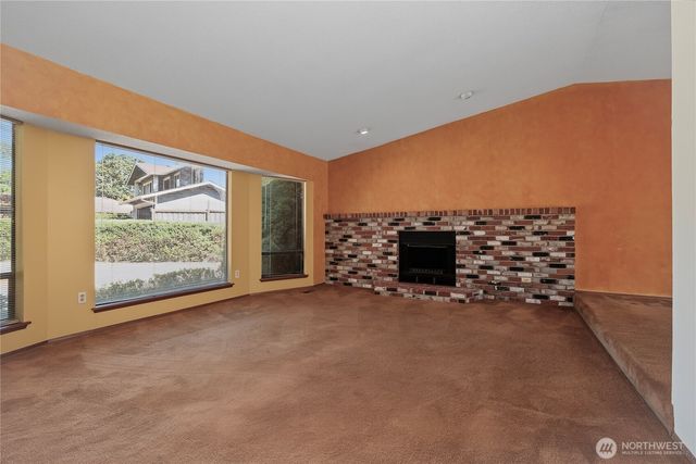 9901 76th Street SW, Lakewood, WA 98498