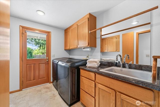 23826 SE 225th Street, Maple Valley, WA 98038