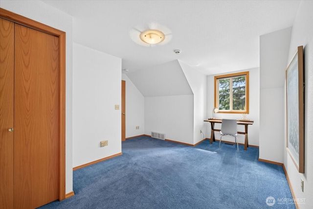 23826 SE 225th Street, Maple Valley, WA 98038