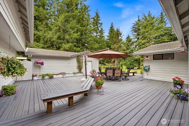 23826 SE 225th Street, Maple Valley, WA 98038