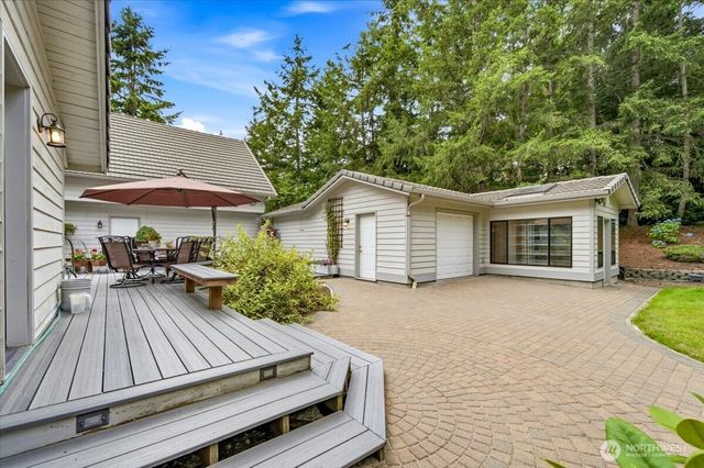 23826 SE 225th Street, Maple Valley, WA 98038
