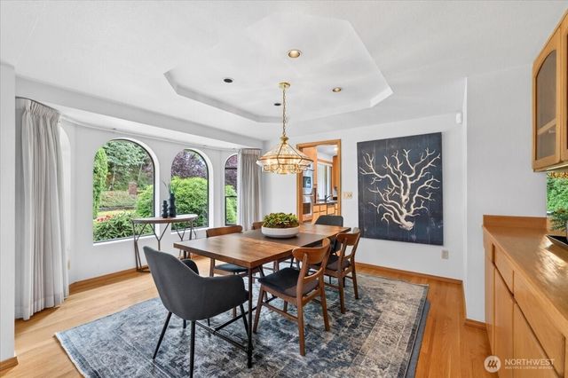 23826 SE 225th Street, Maple Valley, WA 98038