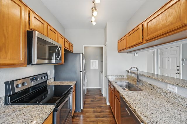 4115 Esters Road 706, Irving, TX 75038