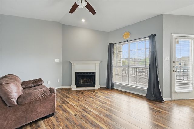 4115 Esters Road 706, Irving, TX 75038