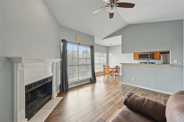4115 Esters Road 706, Irving, TX 75038