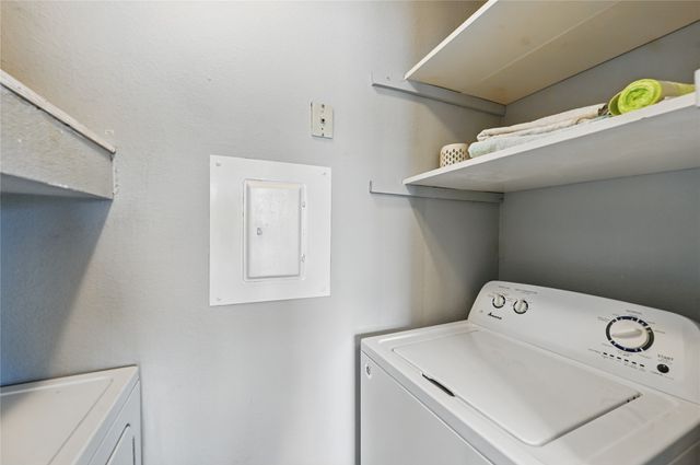 4115 Esters Road 706, Irving, TX 75038