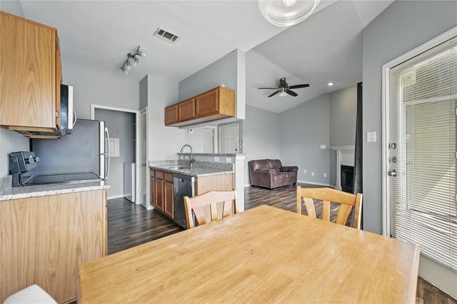 4115 Esters Road 706, Irving, TX 75038