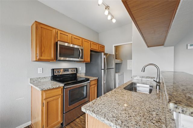 4115 Esters Road 706, Irving, TX 75038