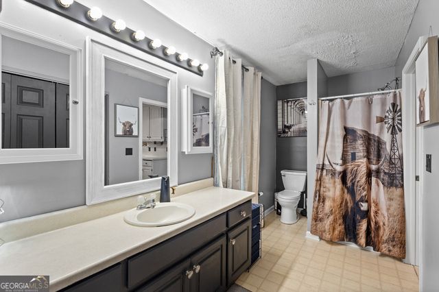 805 Beaver Lake Drive, Clarkesville, GA 30523