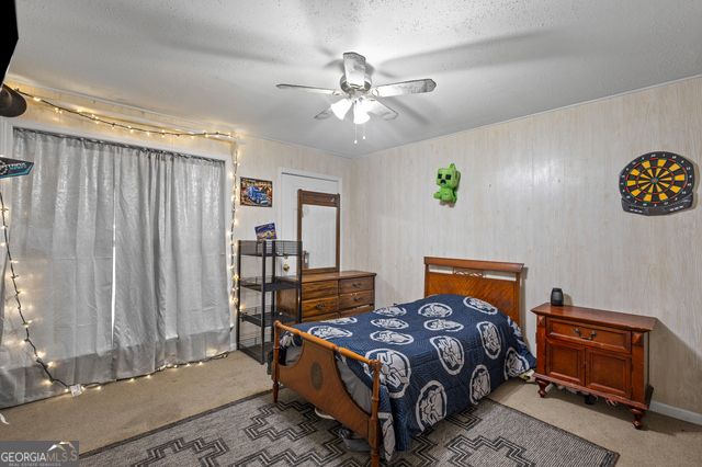 805 Beaver Lake Drive, Clarkesville, GA 30523