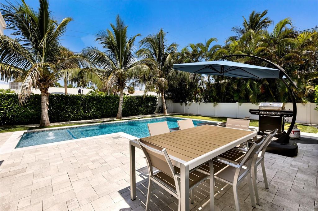 306 66TH STREET, HOLMES BEACH, FL 34217 — photo 4