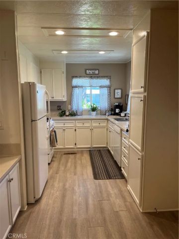 751 Village Lake, Brea, CA 92821