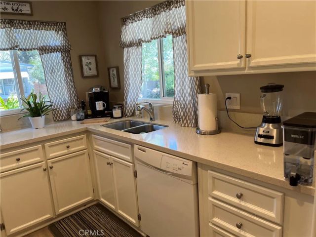 751 Village Lake, Brea, CA 92821