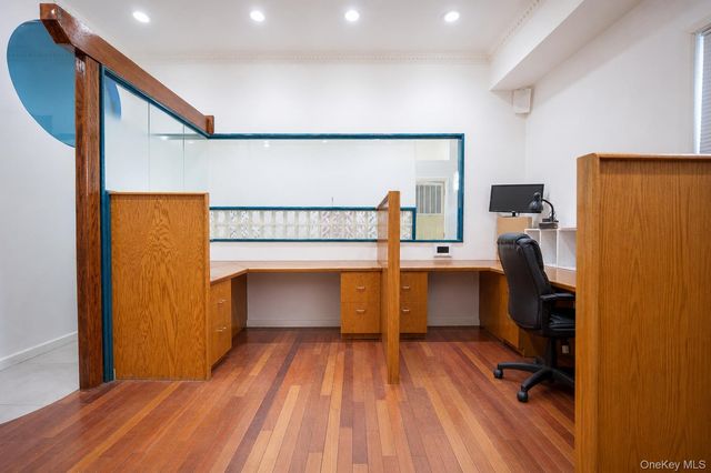 12417 18th Avenue Office, College Point, NY 11356