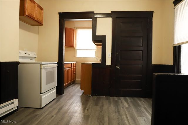 2200 E 81st Street, Cleveland, OH 44103